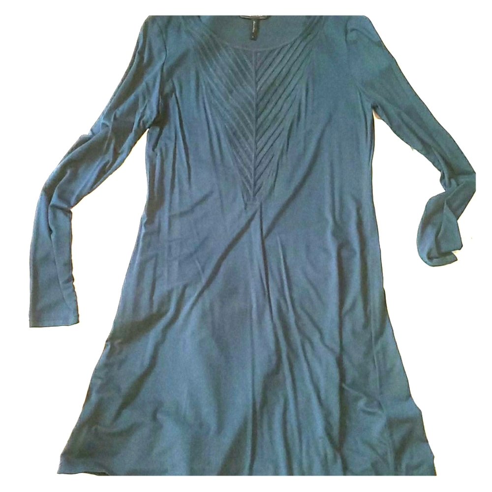 BCBGMAXAZRIA long sleeve knit dress